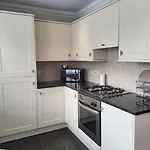 Unique And Stylish 3 Bedroom Townhouse