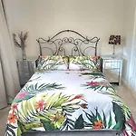 Unique And Stylish 3 Bedroom Townhouse